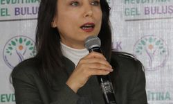 HEDEP Eş Genel Başkanı Oruç, İzmir'de "Halk Buluşması"na katıldı