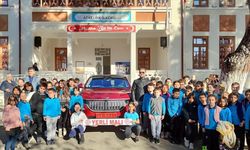 Türkiye'nin yerli otomobili Togg, Muğla'da öğrencilere tanıtıldı