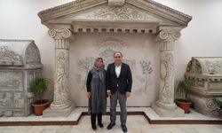Seydikemer'in ilk kadın muhtarından Belediye Başkanı Akdenizli'ye ziyaret