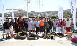 Bodrum'da dalgıçlar deniz dibinden 213 kilogram atık çıkardı