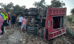 Muğla'da arazöz ile minibüsün çarpıştığı kazada 8 kişi yaralandı