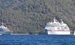 Yolcu gemileri "Marella Discovery" ve "Europa" Marmaris'e geldi