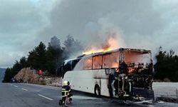 Muğla'da seyir halindeki otobüste çıkan yangın söndürüldü