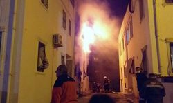 Evi küle dönen yaşlı kadın kedileri için gözyaşlarına boğuldu