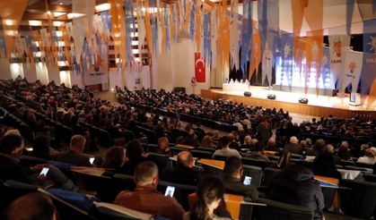 AK Parti'li Kaya, partisinin Muğla kadın kolları kongresinde konuştu