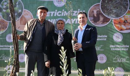 Muğla'da "Her Kapıda Bir Fidan Projesi" ile yanan alanlar yeşerecek