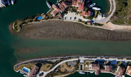 Didim ve Çeşme'de deniz yaklaşık 300 metre çekildi