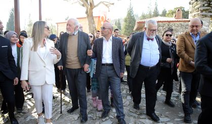Yapay zekayla hazırlanan "Stratonikeia Gladyatörleri" belgeselinin gösterimi yapıldı
