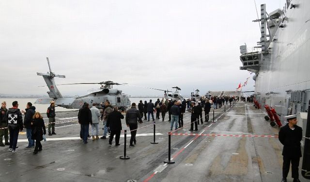 'TCG Anadolu' heyecan ve gurur verdi