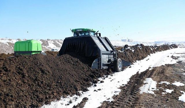 Talas'lı çiftçilere 5 yılda 4 bin ton kompost gübre desteği