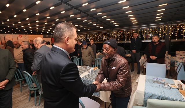 Muğla Valisi Akbıyık, huzurevi sakinleriyle iftarda buluştu
