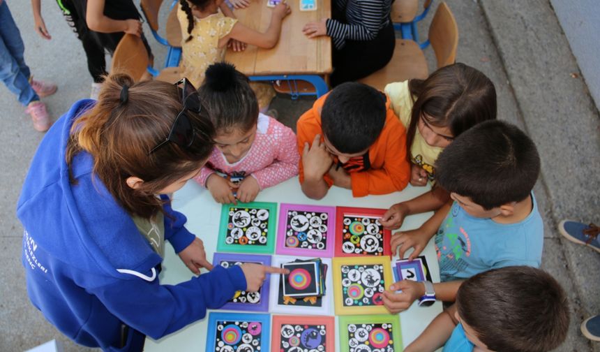 Aydın Gençlik Merkezi kırsal mahalle ilkokulunda etkinlik düzenledi