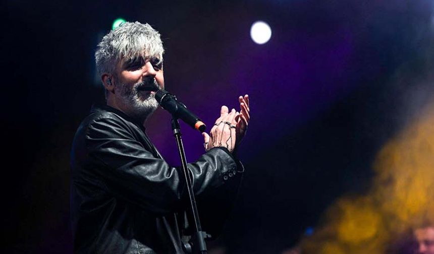 Büyükşehir Manuş Baba’yı Ula’da Vatandaşlarla Buluşturdu