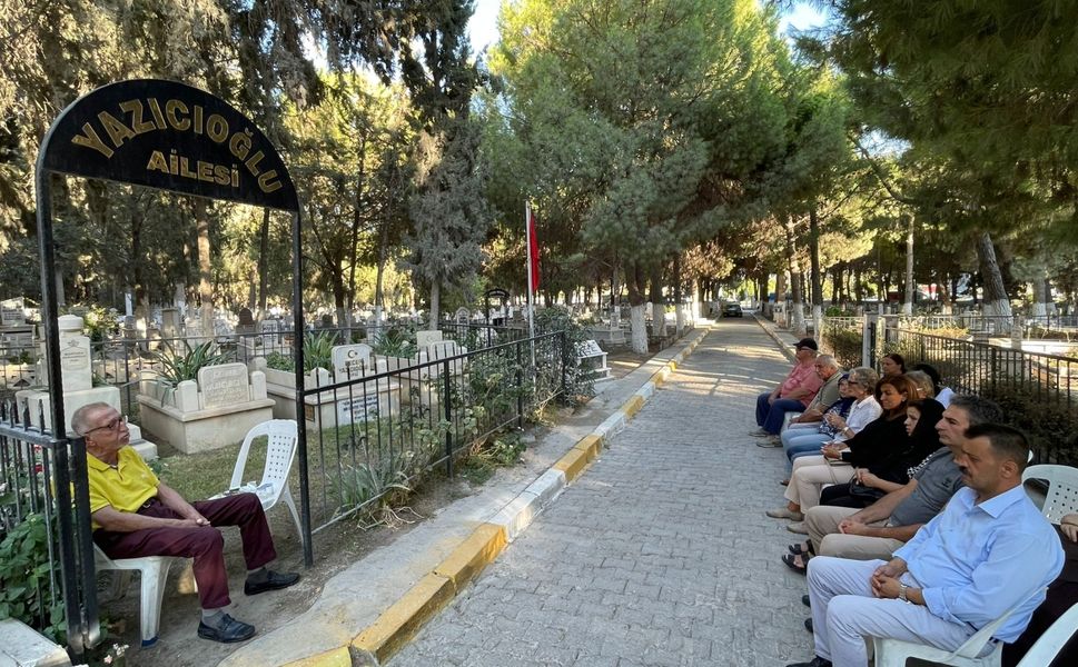 Merhum Vali Yazıcıoğlu, Söke'de mezarı başında anıldı